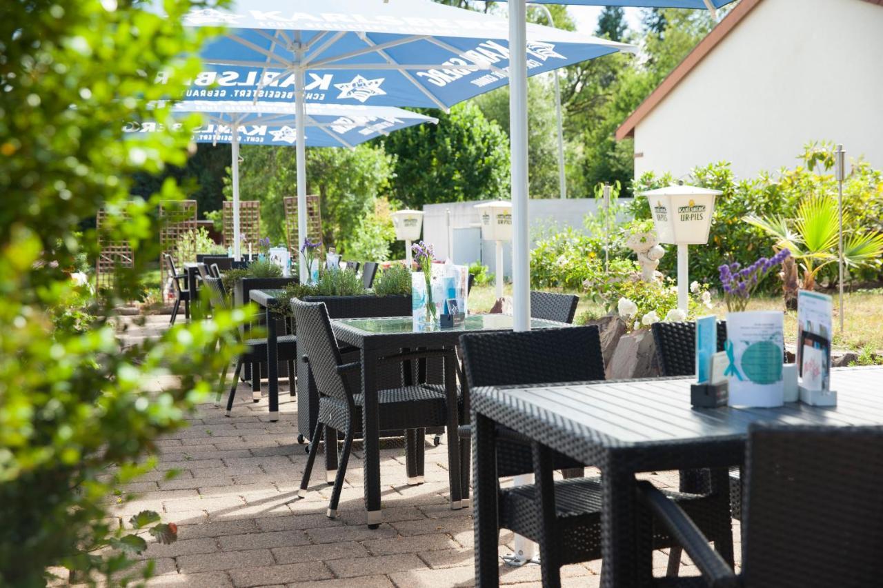 Zur Linde Hotell Ottweiler Exteriör bild